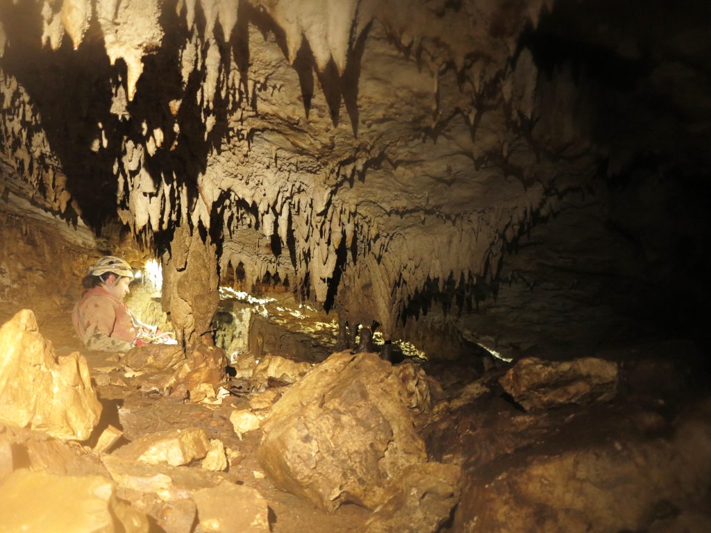 Grotta in località Fugno