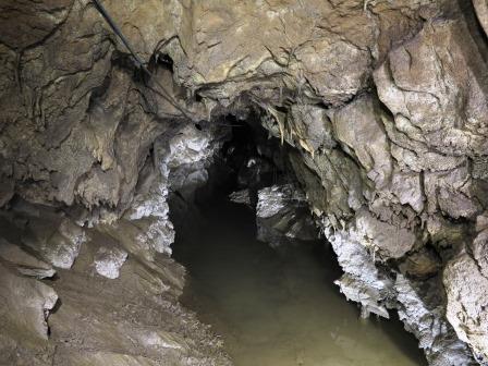 Galleria nella Grotta dei Serini